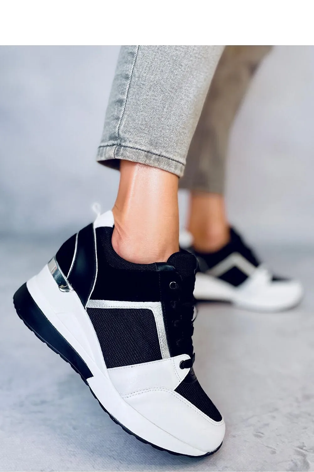 TEEK - Black White Wedge Sneakers