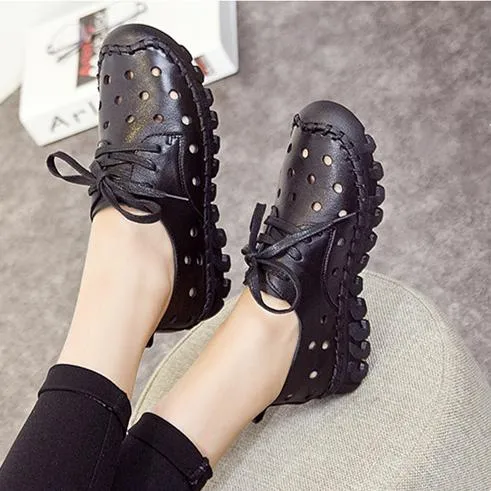 Women vintage lace up hollow breathable soft sole comfortable sandals