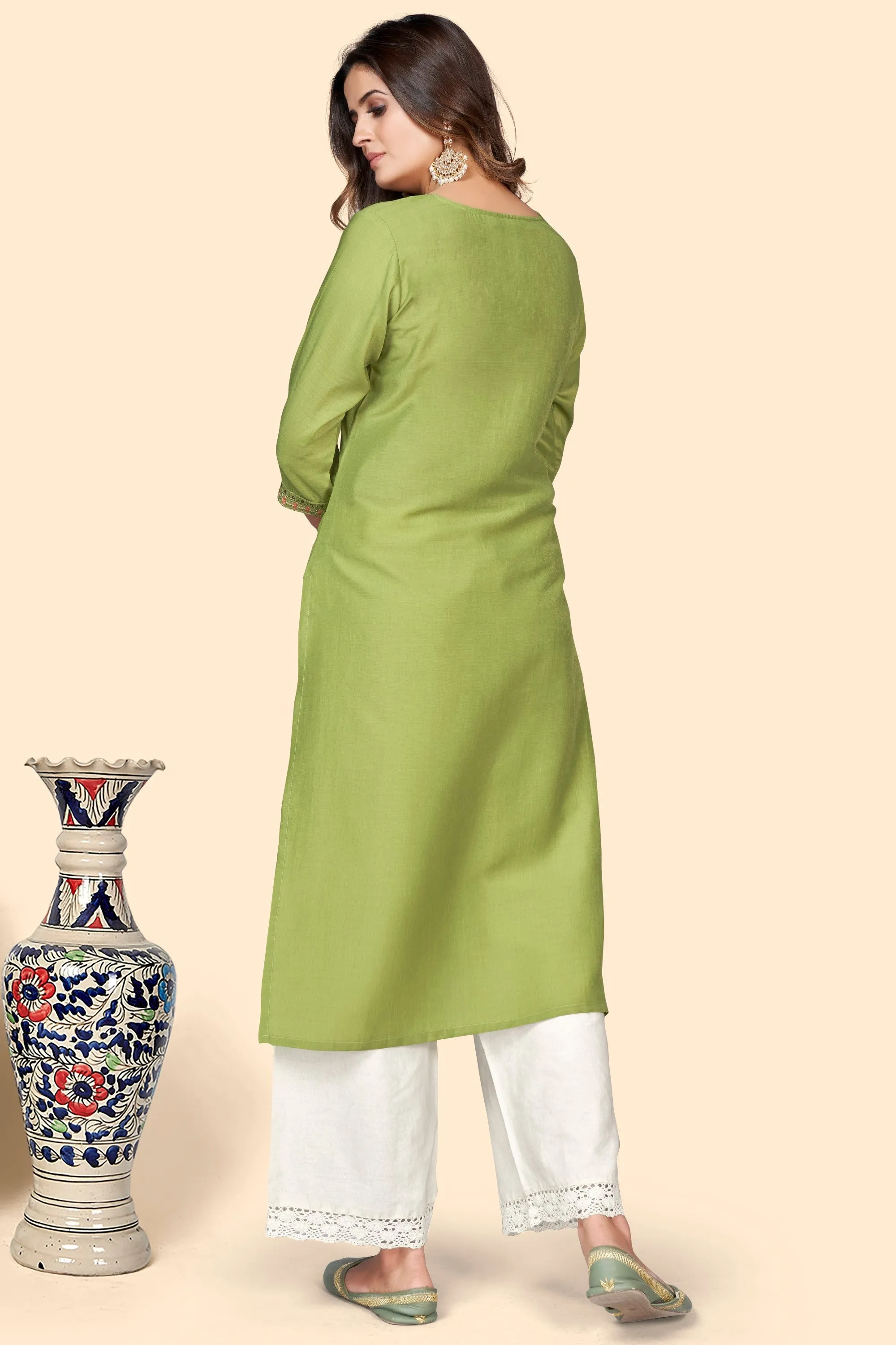 Women'S Embroidered Straight Chinon Pista  Stitched Kurta